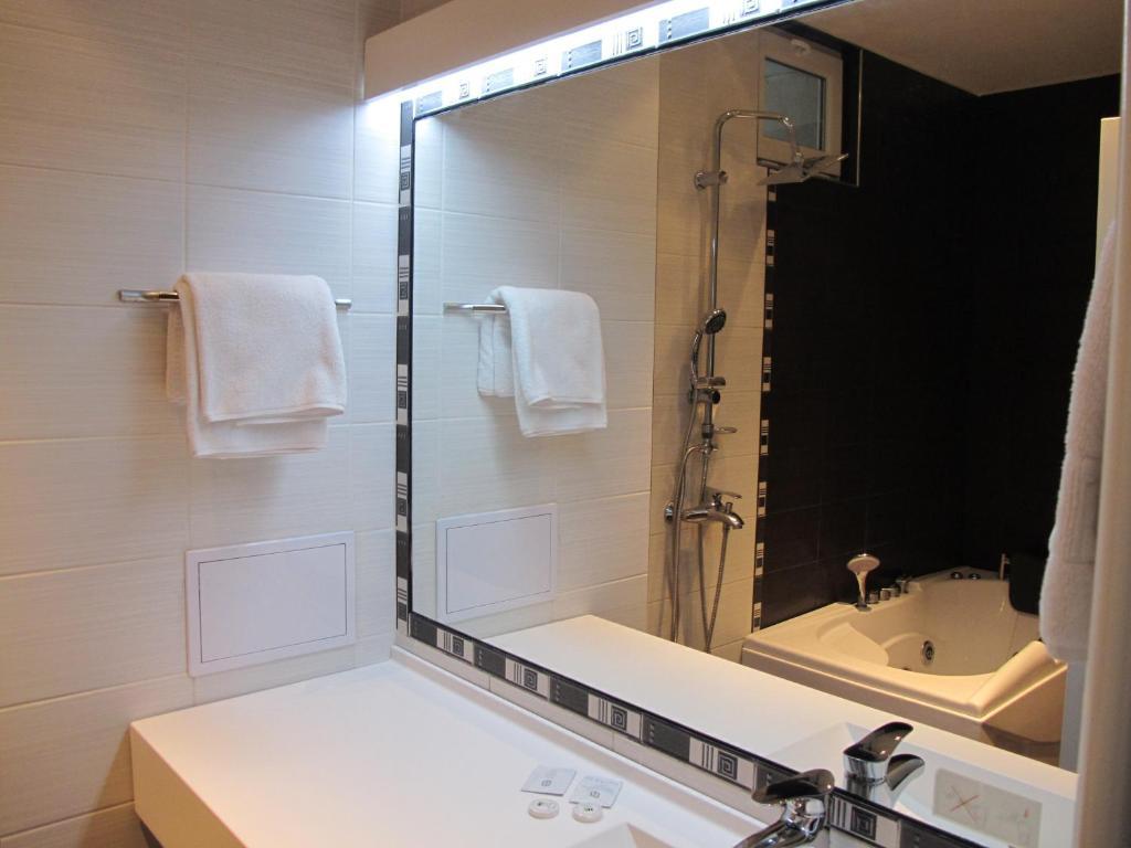 Aqua Varvara Hotel Vetren Dol الغرفة الصورة